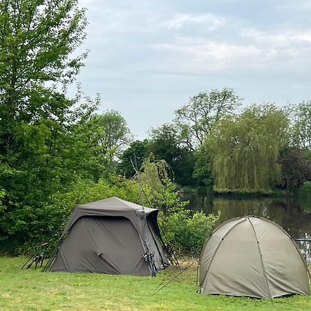 Amber Lodge Hickstead-C Haywards Heath Exteriör bild