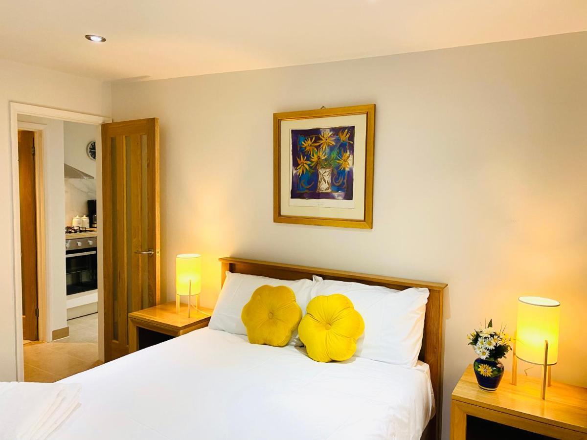 Amber Lodge Hickstead-C Haywards Heath Exteriör bild